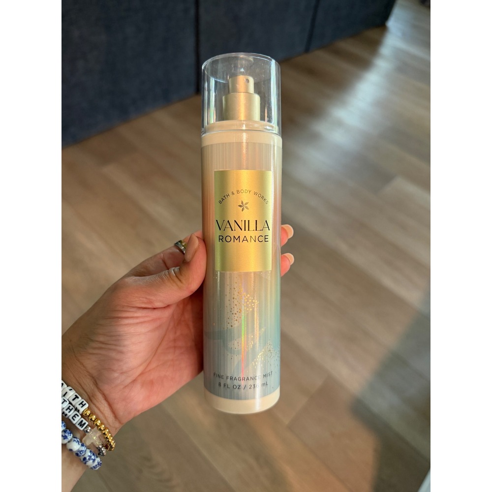 Bath & Body Works Vanilla Romance Fine Fragrance Mist 8 oz Spray Cardamom Woods